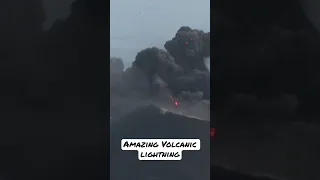 Amazing Volcanic Lightning