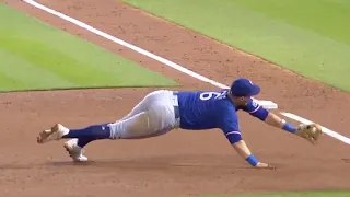 Josh Jung Makes Great Diving Play | Rangers Live