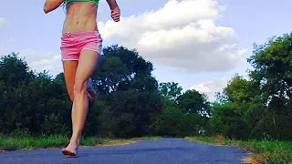 Why Barefoot Runners Run Without Getting Injured