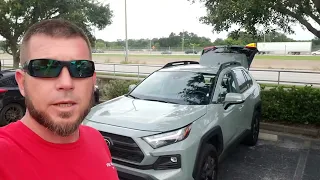 HOW TO CHANGE A FLAT TIRE ON A TOYOTA RAV 4