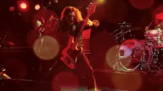 Glenn Hughes - Mistreated (best version EVER!)