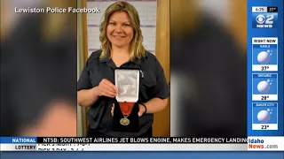 Idaho 911 Dispatcher Saves Life