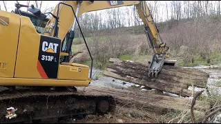 Beaver Dam Removal with an Excavator - Dealing with Beavers