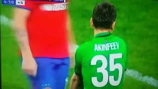 EXPULSAN A AKINFEEV DEL CSKA DE MOSCU - CSKA MOSCU VS REAL MADRID