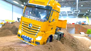 RC TRUCK STUCK, AMAZING RC TRUCK MOMENTS AT GERMAN RC FAIRS, SCANIA - MB ACTROS - MAN