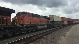 BNSF Chillicothe sub action in Streator, IL with NS local and more 06/23/19