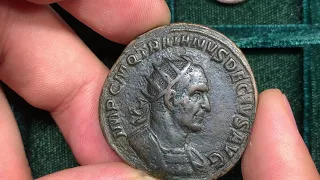 Ancient Roman bronze double sestertius coin of emperor Trajan Decius.