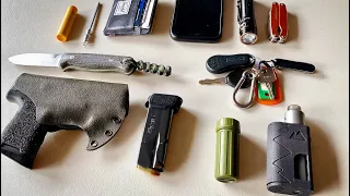 A Knife Makers EDC Update!/ Woody Smiths Pocket Dump!