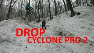 Отзыв о велосипеде Cyclone PRO 2.0 2019 | Прыжок на кантрийнике