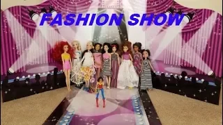 Принцессы Диснея участвуют в показе мод DISNEY PRINCESS FASHION SHOW