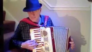 Die Goldene Chasene klezmer tune on Galanti accordion