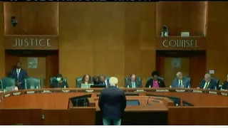 Houston City Council votes to give employees paid parental leave