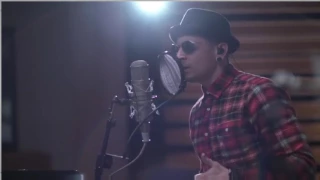 Linkin Park - Crawling Piano Version (Facebook Live session) #LP17