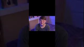 S1mple asking his girlfriend for sex #Shorts #Csgo #navi #S1mple