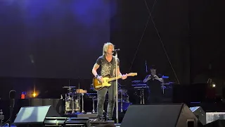 Keith Urban Pays Tribute to Jimmy Buffet with Margaritaville at Allentown Fair PA