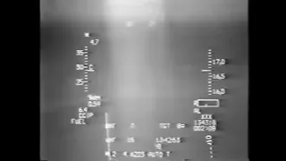 STRIKE 3 BREAK RIGHT!  (F-16 dodges 6 Iraqi missiles)