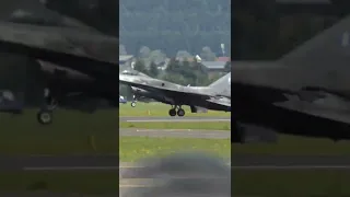 F-16 Landing #shorts #fighterjet #f16 #viral #fy