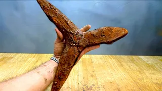 Extremely Rusty Hammer Restoration - You Have Never Seen Such An hammer !