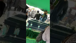 Quavo se despide de TakeOff muy triste junto a Offset 💔🕊️😭 Grupo "Migos" 🖤FUNERAL [ @YOVNGPILL ]