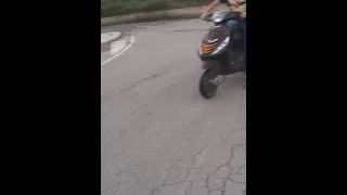 Corsa vespa contro vespa