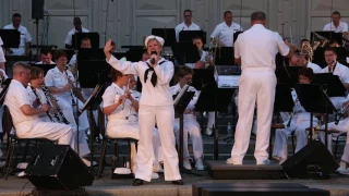 US Navy Band Sea Chanters: "Yankee Doodle Dandy"