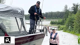 Thrills on the River: Exploring with the Jet Boat, Pink Salmon Fishing, Delicious Salmon Bowls