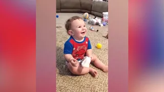 Dad Left Alone With Baby! - Daddy Takes Care of Baby