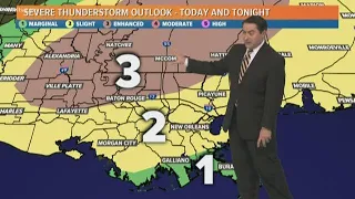 Severe weather threatens Gulf Coast Monday night