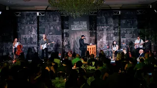 Jason Mraz & Raining Jane - Mashup of "Remedy" & "This Time Tomorrow"  LIVE @ TTTF Storytellers Gala