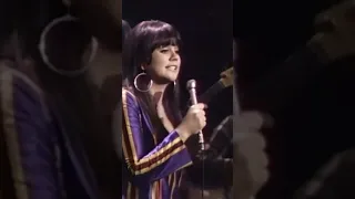 Linda Ronstadt Different Drum with the Stone Poneys