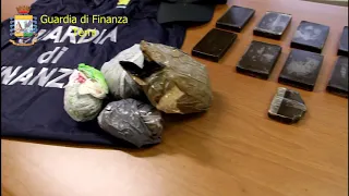 Terni, oltre due chili di droga: arrestato 22enne