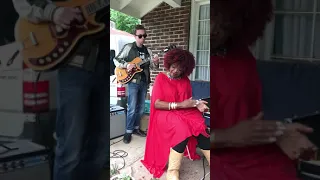 Ms. Trudy Lynn w/ Jon Hay @Tony Holiday’s Porch Sessions (Memphis, TN)