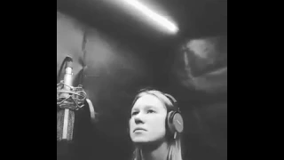 Маша Архипова Аркона записывает вокал для нового альбома команды ARDA