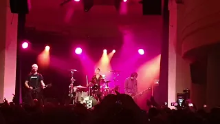 Die Ärzte - Claudia hat 'nen Schäferhund (Live im Metropol in Berlin am 06.09.2022)