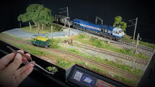 ULTRA-REALISTIC Diorama Art: Dual Gauge Railways, Country Road