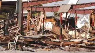 Johnie's Broiler Demolition in Downey 2007