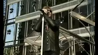 Bon Jovi - Lay Your Hands On Me (Live in Hyde Park, London 2003)