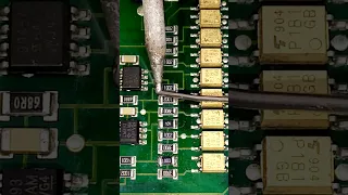 Desoldering SMD Components with Soldering Iron and Soldering Wire Lead Quickly
