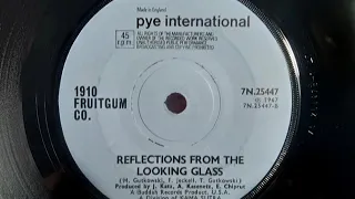 Psych - 1910 FRUITGUM CO. - Reflections From The Looking Glass - PYE INT 7N 25547 UK 1967 Not Pop