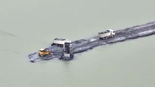 New Dozer SHANTUI in Sand  Working And Truck SHACMAN Push Rock In Water Lake Deep