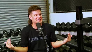 Funny Bits From Theo Von's Interview With Dustin Poirier Before He Fights Conor McGregor At UFC 257