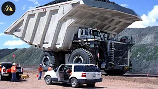 The World's Top 5 Biggest Mining Dump Trucks - Amazing