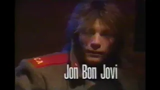 Джон Бон Джови в советской шинели в Канаде в 1993 году