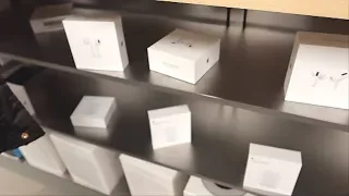 AirPods Pro Shopping Vlog at the Apple Store