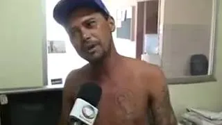 Ladrao da lição de moral na vítima e faz piada na delegacia.