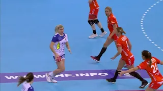 Anna Vyakhireva: Goal from an impossible angle | Video analysis | IHF Education Centre