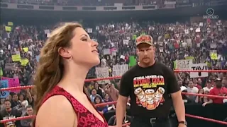 Top 5 Wrestlers Embarrassing Moments in WWE WOMEN