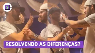 João Guilherme e Zé Felipe levam disputa Lula x Bolsonaro pra pista em aniversário de Leonardo