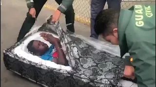 Spanish police discover migrants hidden in mattresses