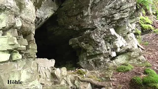 Die Schinderhanneshöhle am Baybach im Hunsrück